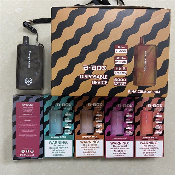 Fuinneamh KK B-Bosca 6000 Clúimh Vape Indiúscartha